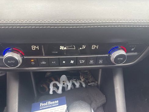 Used 2018 MAZDA MAZDA6 Touring image 16