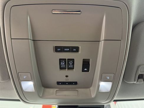 Used 2015 Chevrolet Silverado 2500 LTZ w/ Duramax Plus Package AWD/4WD image 15