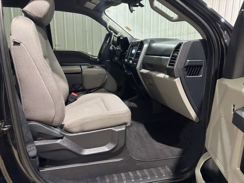 Used 2022 Ford F250 XLT w/ XLT Premium Package image 27