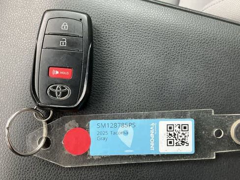 Used 2025 Toyota Tacoma SR5 image 27