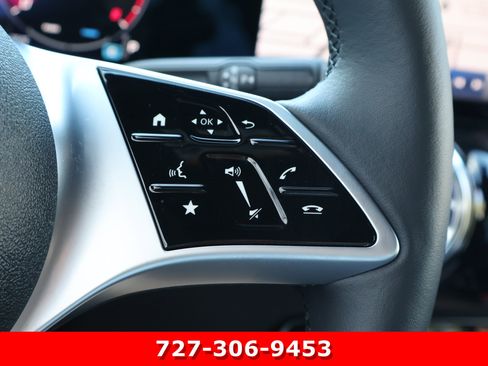 Certified 2024 Mercedes-Benz GLB 250 4MATIC w/ Driver Assistance Package image 26