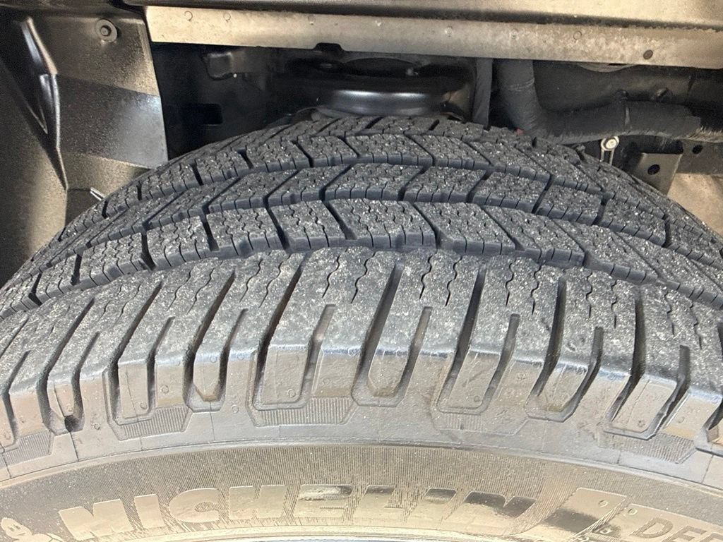 Used 2019 RAM 1500 Laramie RWD image 36