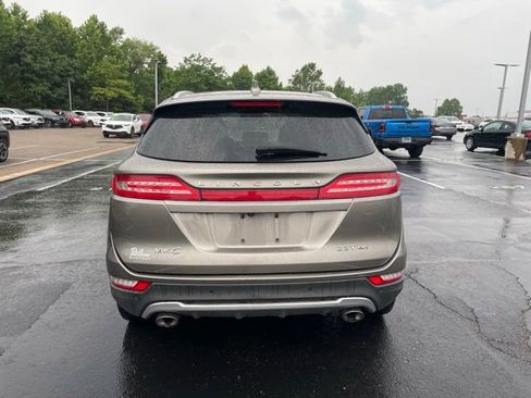Used 2017 Lincoln MKC Reserve w/ Lincoln MKC Climate Package AWD/4WD image 4