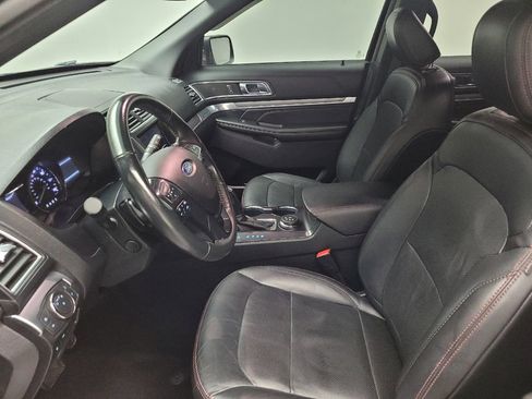 Used 2018 Ford Explorer Sport w/ Equipment Group 401A AWD/4WD image 17