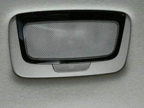 Used 2023 Kia Sportage EX image 16