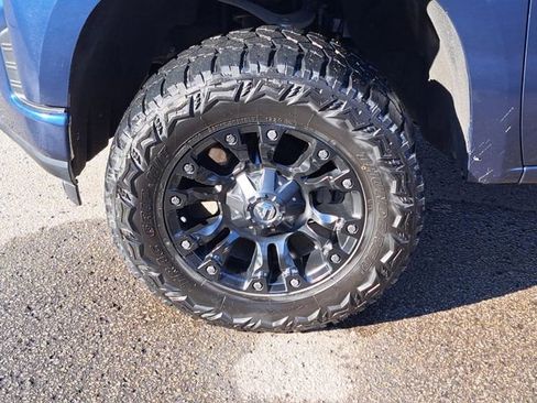 Used 2021 Chevrolet Silverado 1500 Custom image 4