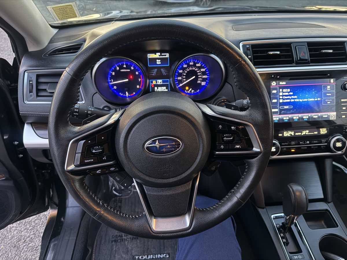 Used 2019 Subaru Outback 3.6R Touring w/ Popular Package #3A AWD/4WD image 8