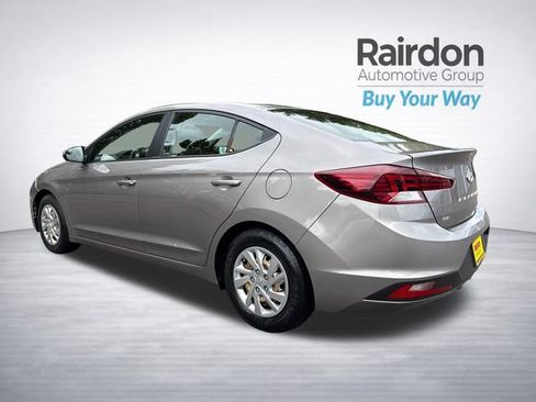 Used 2020 Hyundai Elantra SE w/ Cargo Package (C1) FWD image 5
