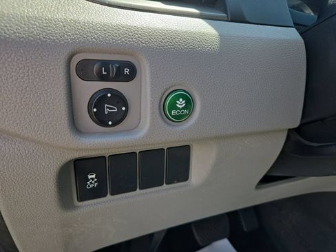 Used 2016 Honda Pilot EX-L image 18