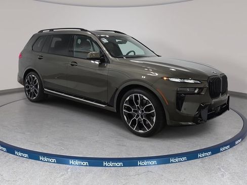 Certified 2024 BMW X7 xDrive40i w/ Executive Package AWD/4WD image 3