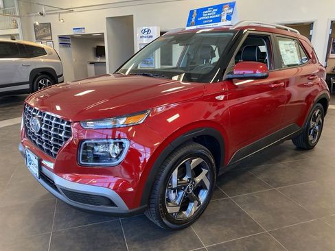 New 2025 Hyundai Venue Limited image 5