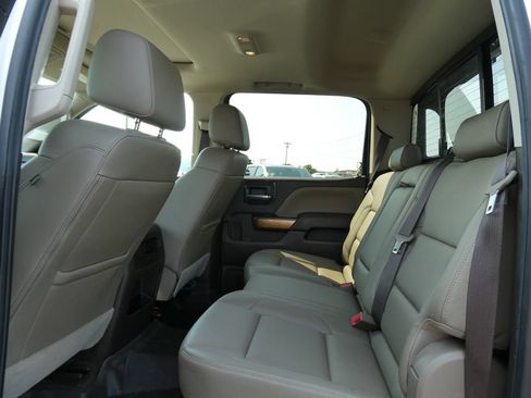 Used 2018 Chevrolet Silverado 1500 LTZ w/ High Desert Package AWD/4WD image 17