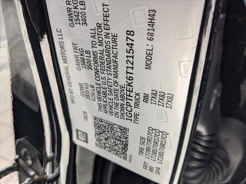 New 2026 Chevrolet Colorado ZR2 w/ Midnight Edition AWD/4WD image 15