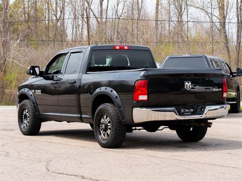 Used 2017 RAM 1500 ST w/ SXT Appearance Group AWD/4WD image 7
