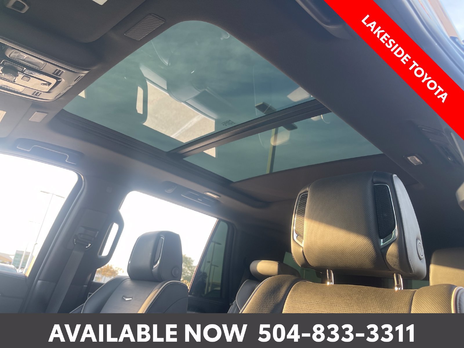 Used 2025 Cadillac Escalade Sport w/ LPO, Floor Liner Package AWD/4WD image 30
