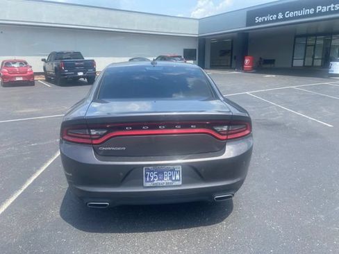 Used 2023 Dodge Charger SXT RWD image 5