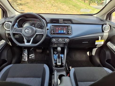 New 2025 Nissan Versa SV image 17
