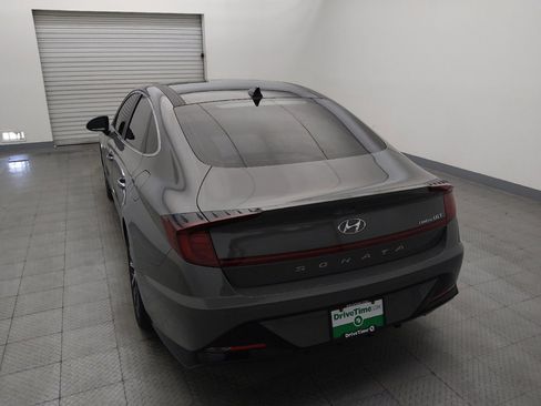 Used 2022 Hyundai Sonata Limited FWD image 6