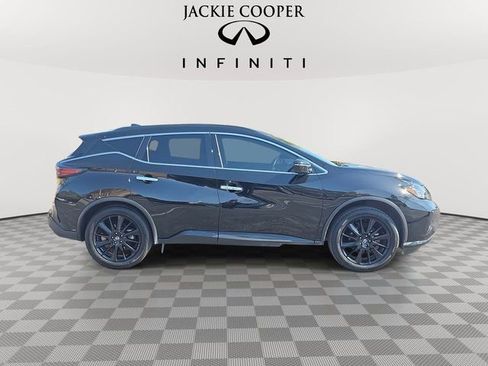 Used 2022 Nissan Murano SV w/ SV Midnight Edition Package image 4