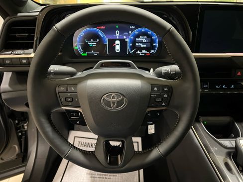 New 2026 Toyota Crown Limited w/ Advanced Technology Package image 16