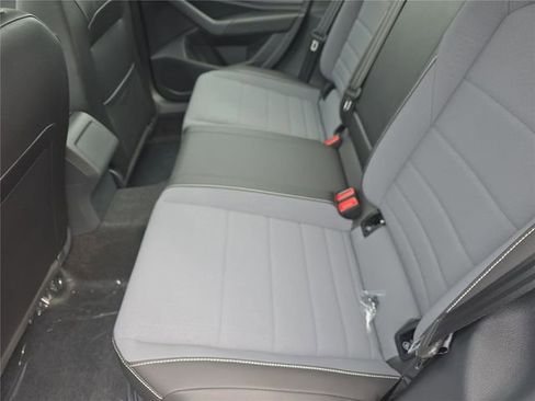 New 2026 Volkswagen Jetta SE image 12