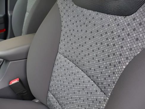 Used 2019 Hyundai Ioniq Plug-In Hybrid image 10