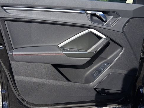 New 2025 Audi Q3 2.0T Premium Plus image 21