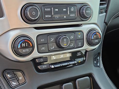 Used 2016 GMC Yukon XL SLT w/ Open Road Package image 26