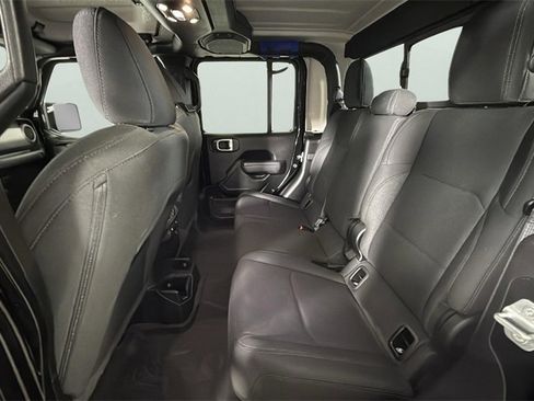 Used 2022 Jeep Gladiator Sport image 25