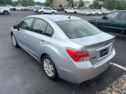 Used 2015 Subaru Impreza 2.0i Premium AWD/4WD image 5