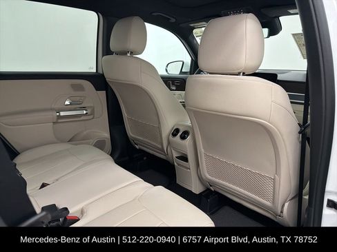 Used 2026 Mercedes-Benz GLB 250 image 25