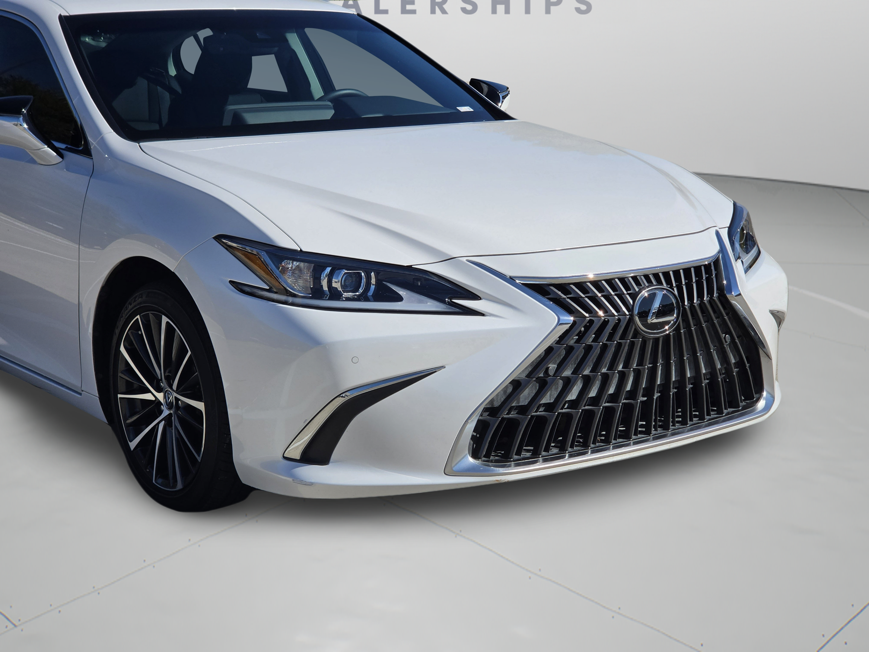 Used 2024 Lexus ES 350 w/ Premium Package FWD image 40