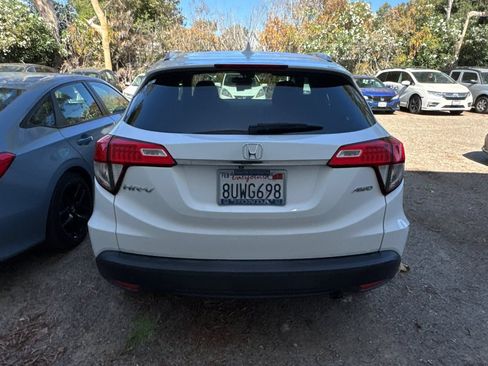Used 2021 Honda HR-V EX image 5