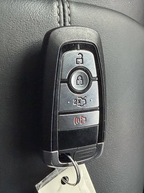 Used 2025 Ford Mustang GT Premium RWD image 29