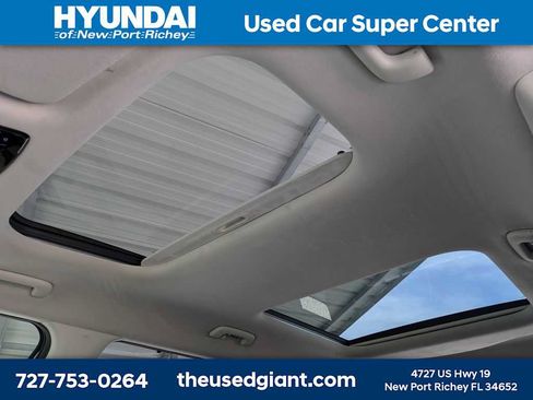 Used 2025 Hyundai Santa Fe Calligraphy AWD/4WD image 29