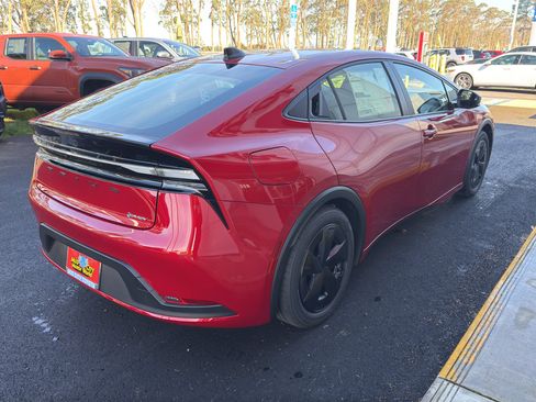 New 2026 Toyota Prius Plug-In Hybrid image 8