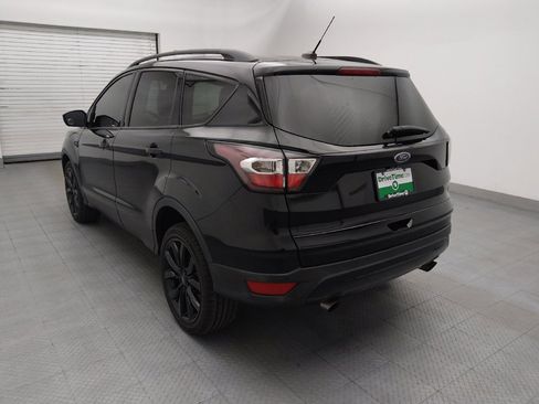 Used 2017 Ford Escape SE w/ Equipment Group 201A AWD/4WD image 5