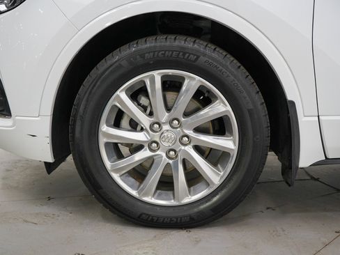 Used 2020 Buick Envision Essence AWD/4WD image 31