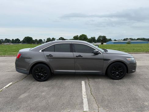 Used 2013 Ford Taurus Police Interceptor AWD w/ Ready For The Road Pkg image 4