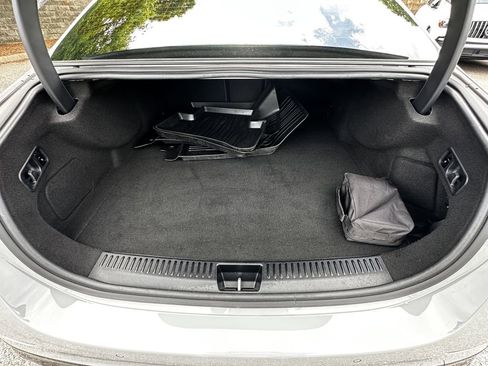 Certified 2025 Mercedes-Benz E 53 AMG e 4MATIC Sedan w/ AMG Dynamic Plus Package image 22