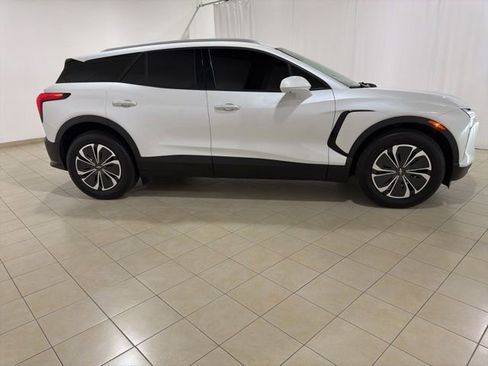 Used 2024 Chevrolet Blazer EV LT image 6