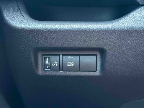 Certified 2025 Toyota RAV4 XLE image 34