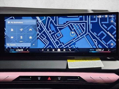 Used 2025 BMW X3 xDrive30i w/ Premium Package image 12