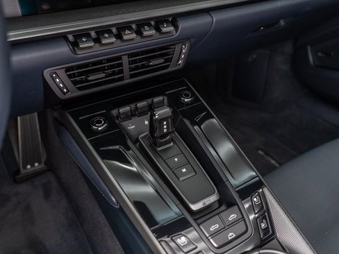 Used 2025 Porsche 911 Carrera w/ Premium Package image 71