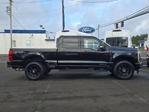 Used 2023 Ford F250 Lariat w/ Lariat Ultimate Package image 2