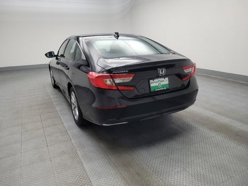 Used 2018 Honda Accord LX image 5