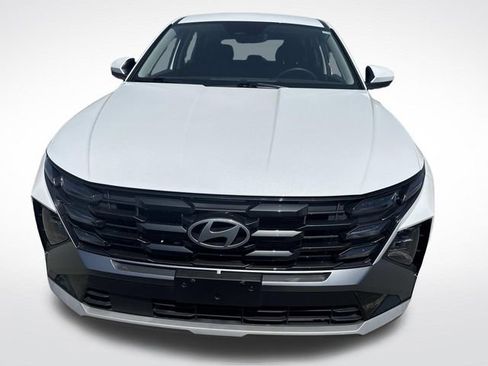 Used 2025 Hyundai Tucson SE AWD/4WD image 11