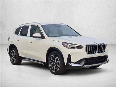 New 2027 BMW X1 xDrive28i AWD/4WD image 7