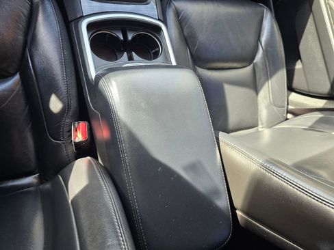 Used 2022 Chrysler 300 Touring L RWD image 26