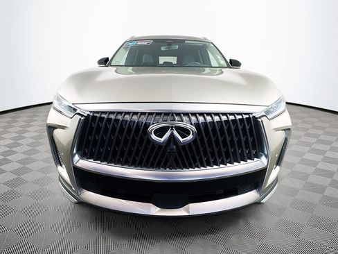 Certified 2026 INFINITI QX60 Luxe w/ Cargo Package FWD image 2